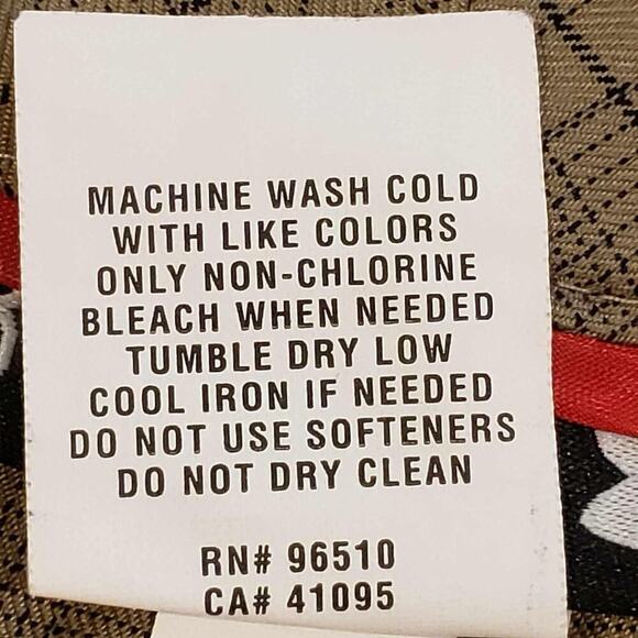 Under Armour UA Golf Shorts Men's Size 34 Tan Plaid Flat Front Performance - Picture 8 of 9